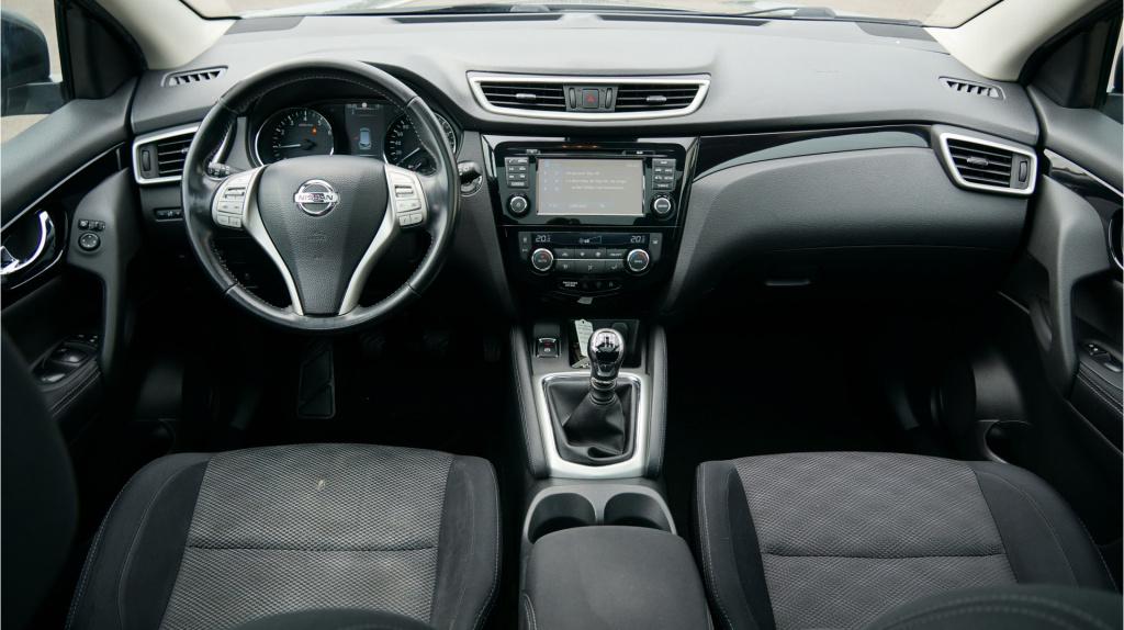 Nissan Qashqai 1.2 n-connecta rijklaar incl garantie