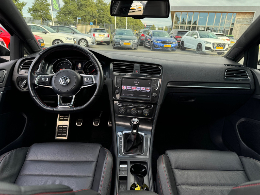 Volkswagen Golf 2.0 tsi gti performance * panoramadak * leer * xenon * navi
