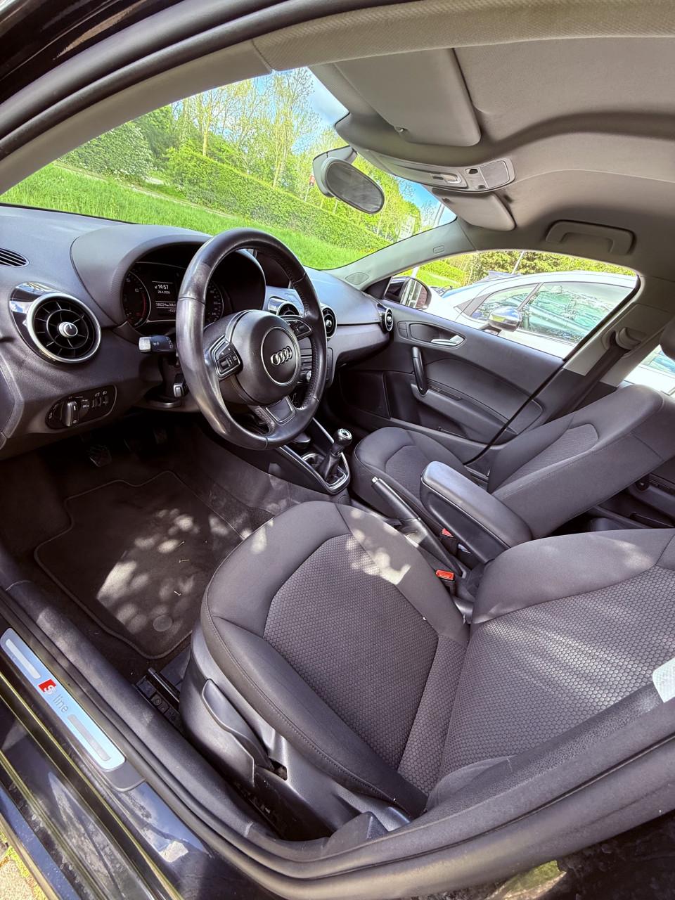 Audi A1 Sportback 1.2 TFSI Admired – Nette auto!