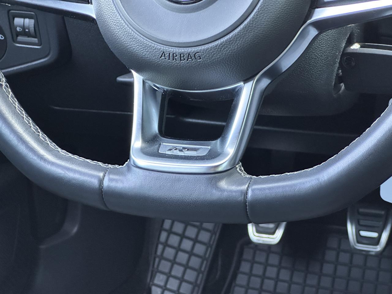 Volkswagen Polo - 1.0 TSI 2x R-Line | App-Connect | Climate control