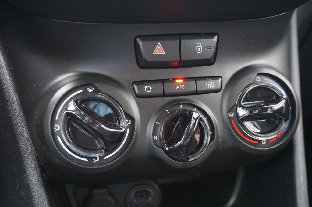 Peugeot 208 1.2 vti allure airco / cruise / elektr. ramen / parkeers. / nap