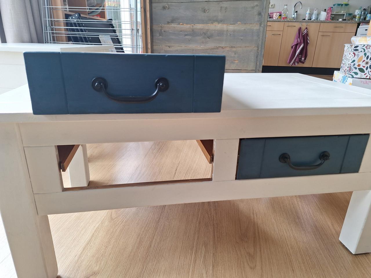 Salon- en bijzettafel