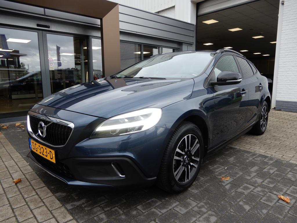 Volvo V40 cross country 1.5 t3 nordic+ | nl auto | lage km stand | dealer o