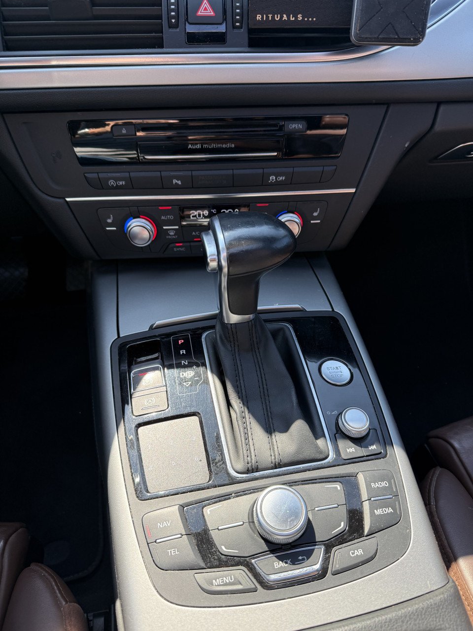 Udi A6 Avant 3.0 TDI QUATTRO S line Bomvol!
