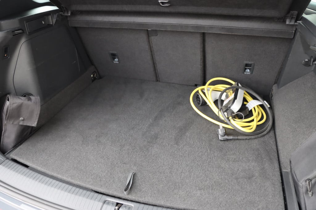 Volkswagen Tiguan 1.4 tsi ehybrid r-line business + 245pk dsg6