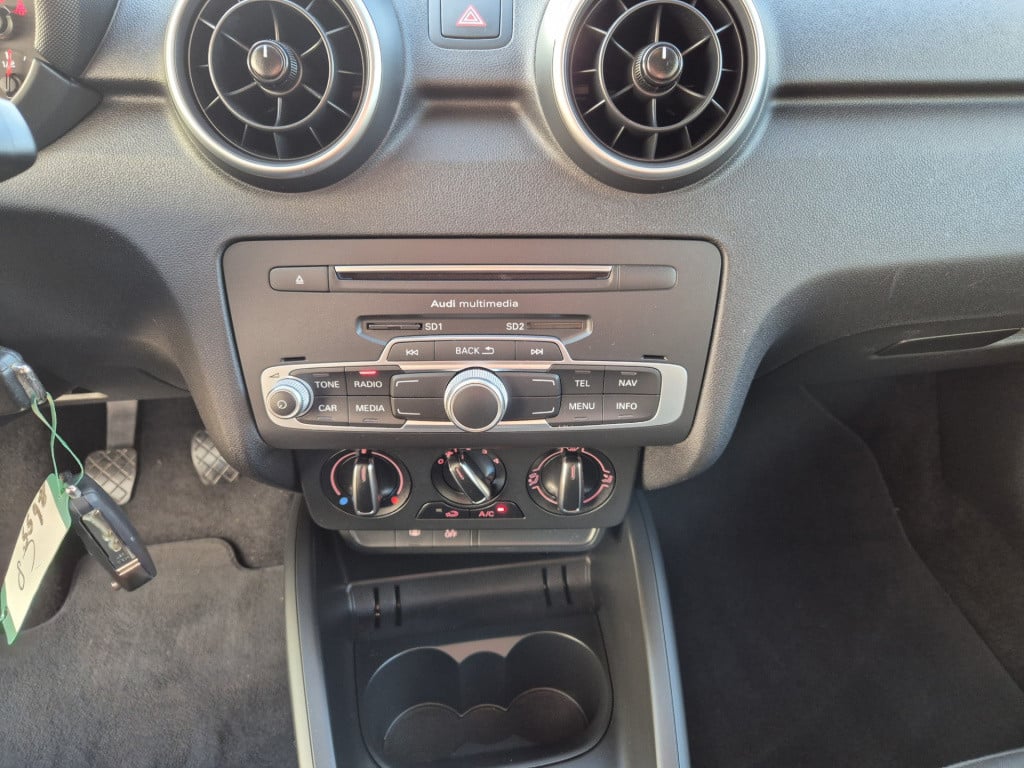 Audi A1 Sportback 1.0 tfsi adrenalin s-line