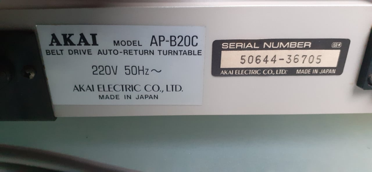 AKAI AP-B20C vintage draaitafel