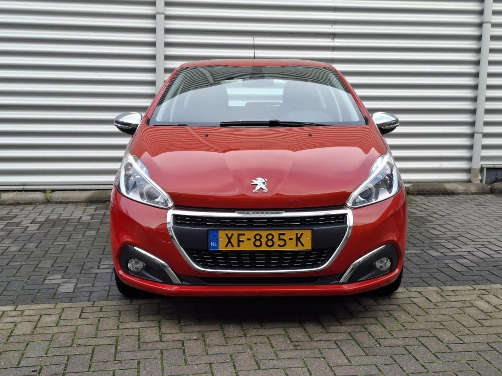 Peugeot 208 110 allure automaat eat6 nav/clima/lmv
