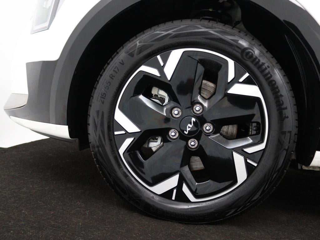 Kia Niro Ev dynamicline 64.8 kwh | soh 99,5% | apple carplay/android auto |