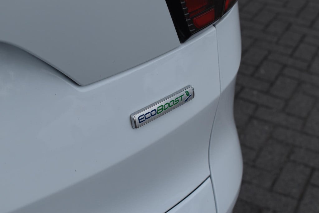 Ford Kuga 1.5 ecoboost titanium