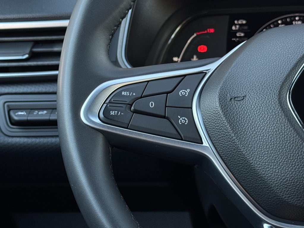 Renault Clio 1.0 tce intens | navigatie | apple carplay/android auto | led 