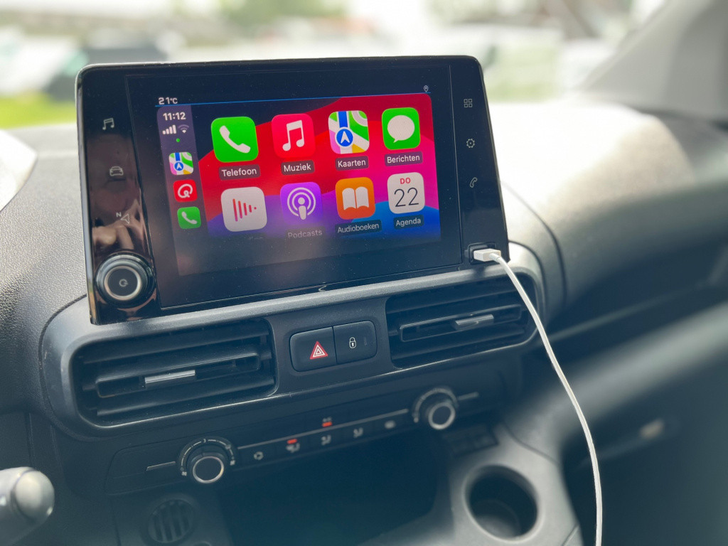 Peugeot Partner 1.5 bluehdi premium//apple carplay//cruise