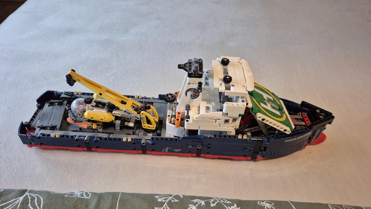 Ocean Explorer 42064