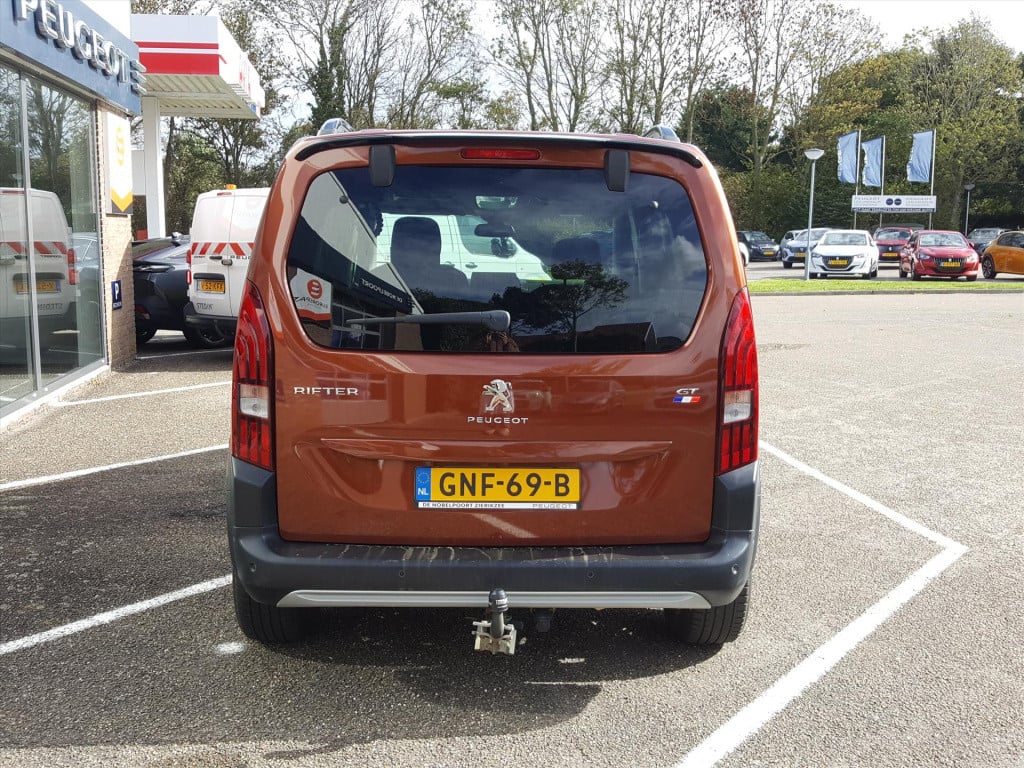 Peugeot Rifter gt-line 1.2 pt-130pk (vol)automaat (eat8) 5-pers. full optio