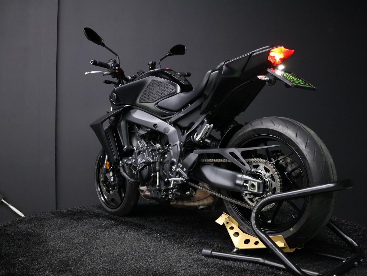 MT 09 | Techblack
