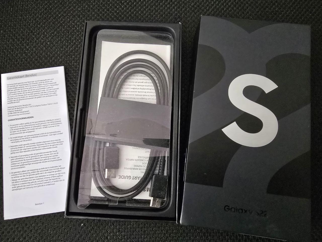 Samsung S22