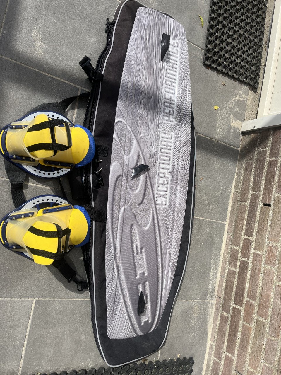 Verschillende watersportspullen