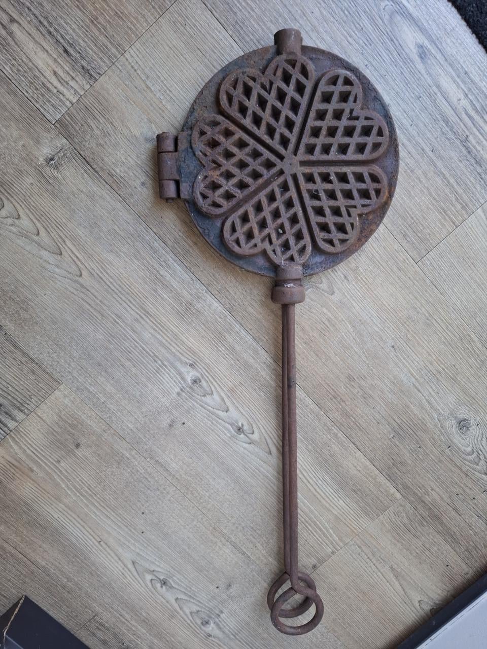Gietijzeren wafelijzer