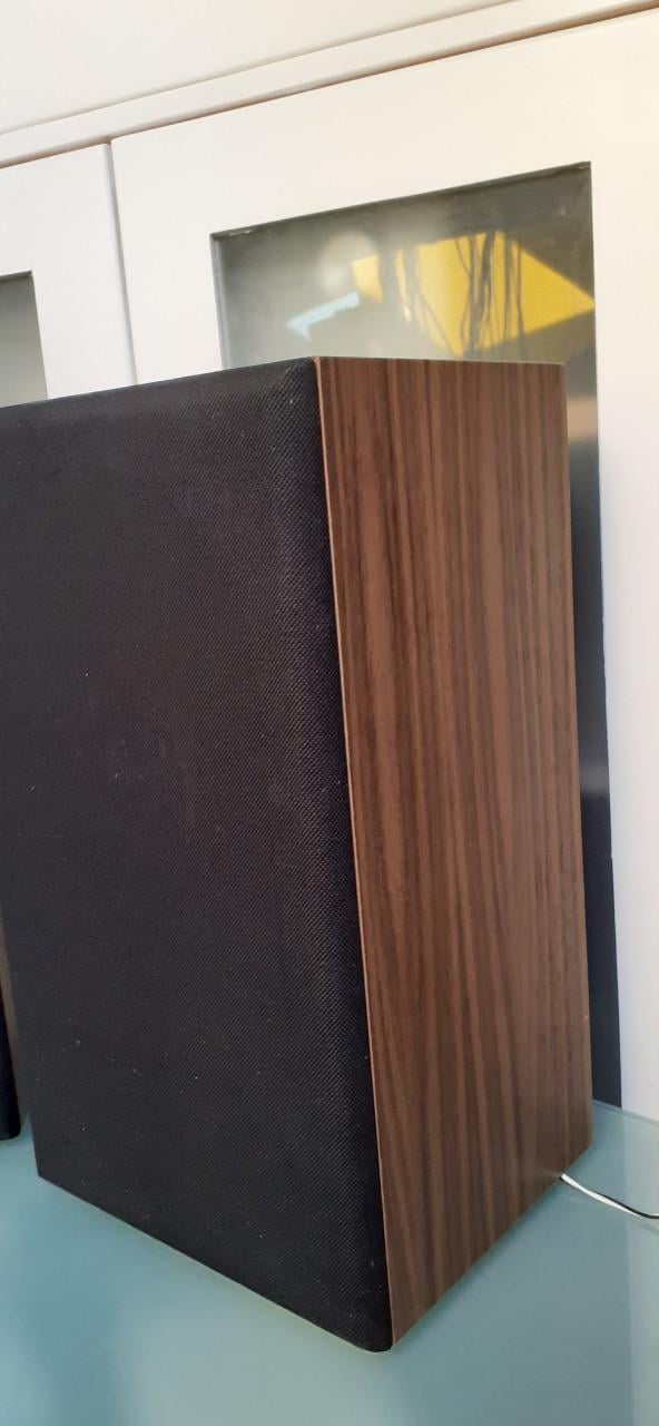 2 vintage speakers 3 way system