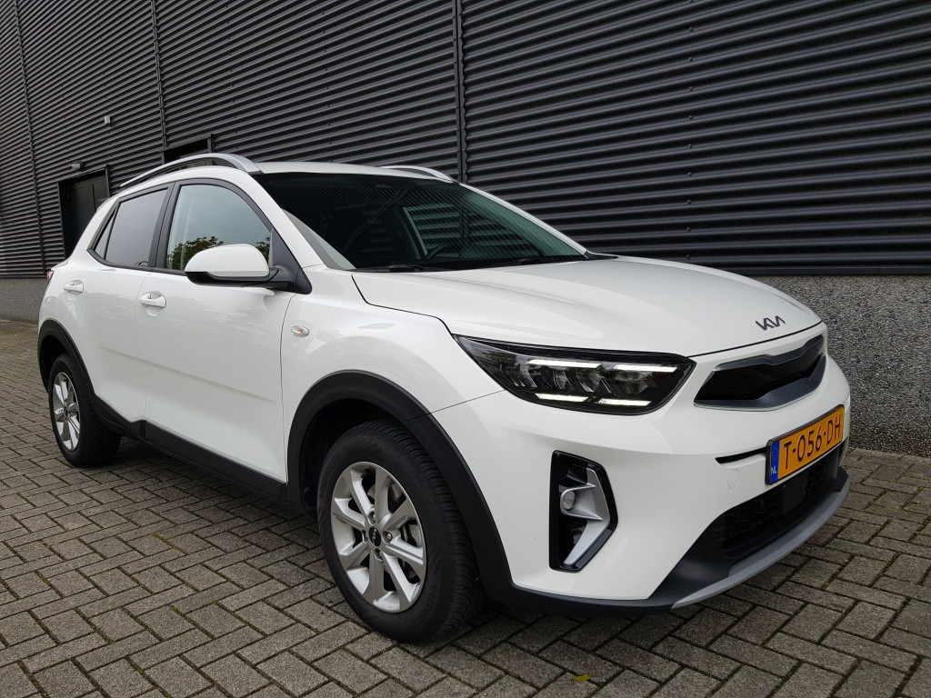 Kia Stonic mhev dynamicline 100pk