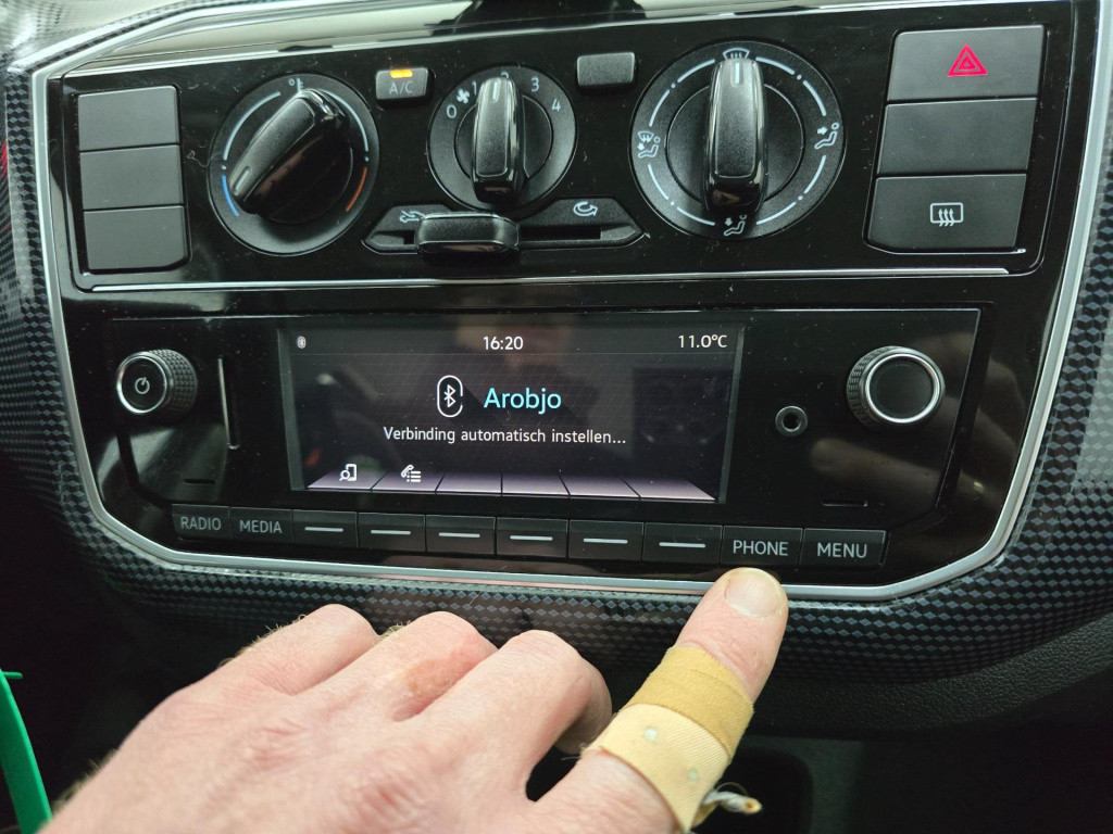 Volkswagen UP! occasion 1.0 bmt up! beats met bluetooth audio! | tweedehand