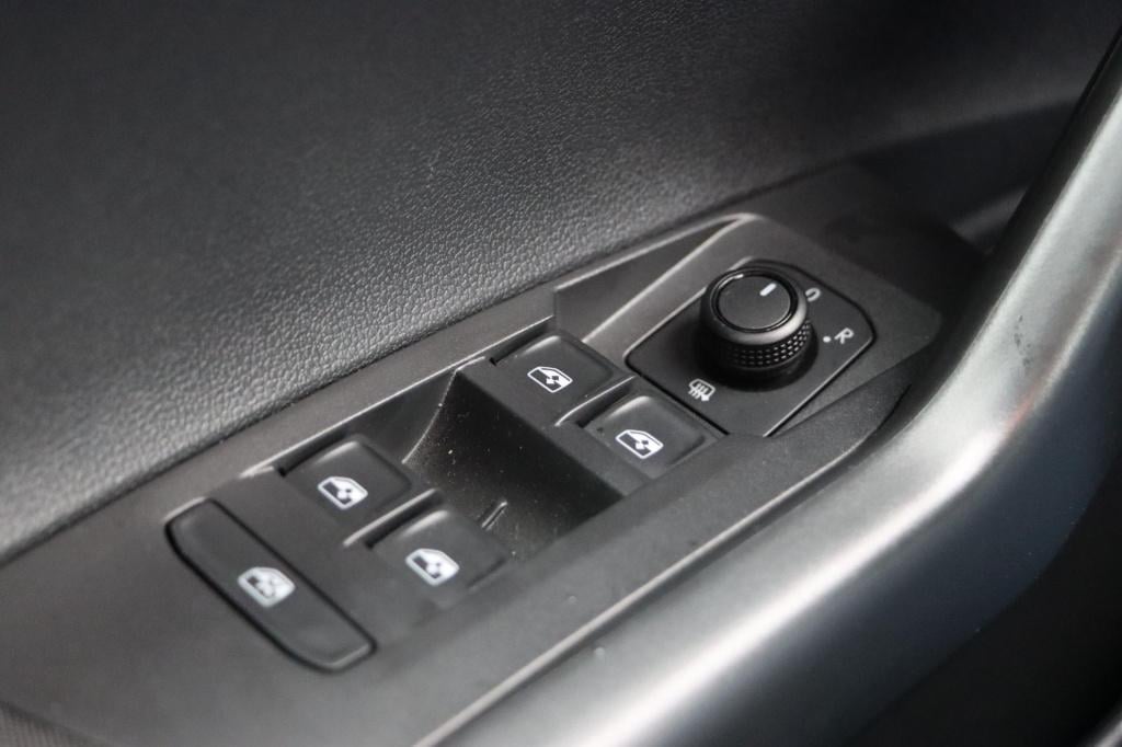 Volkswagen Polo 1.0 tsi comfortline 95pk dsg7