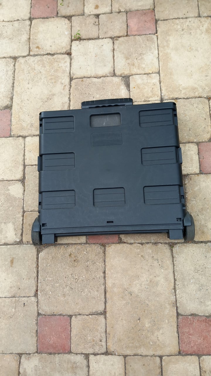 Opvouwbare trolley met krat