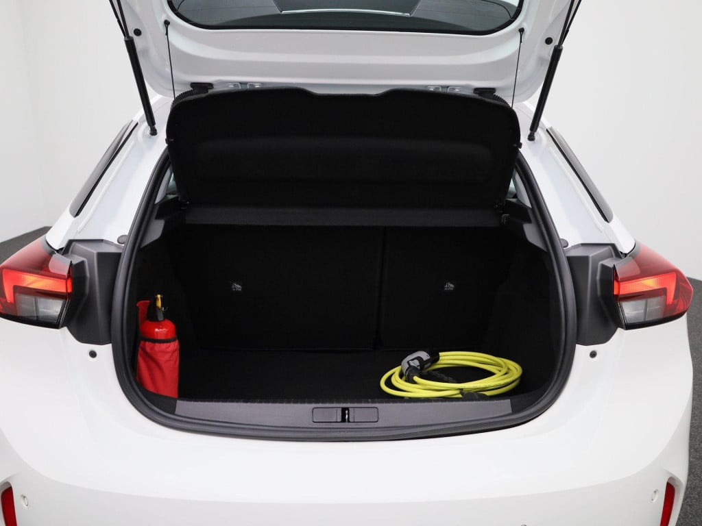 Opel Corsa-e edition 50 kwh | apple car play | cruise control | climate con