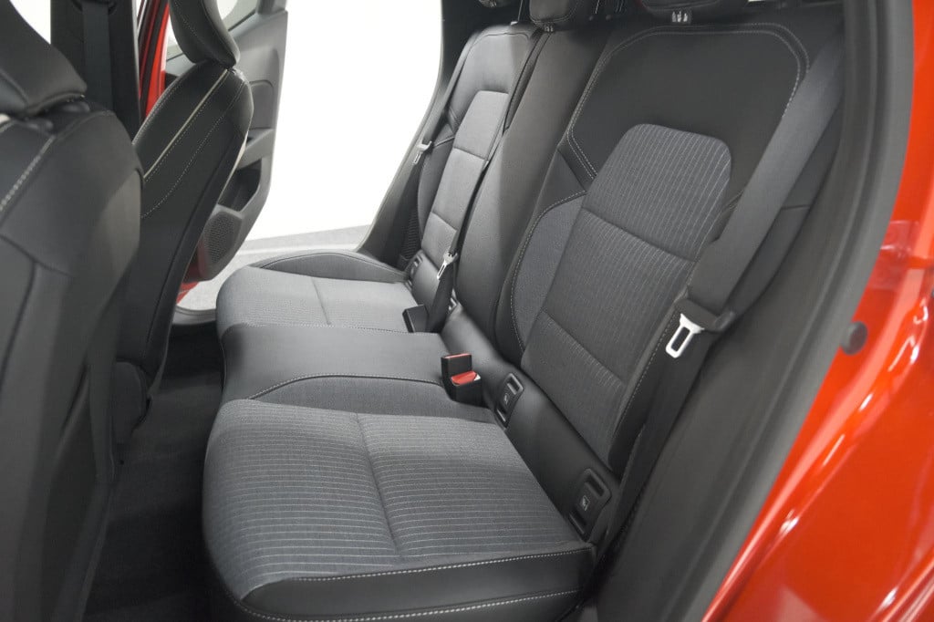 Renault Clio 1.6 e-tech full hybrid 145 techno | 360 camera | navigatie | a