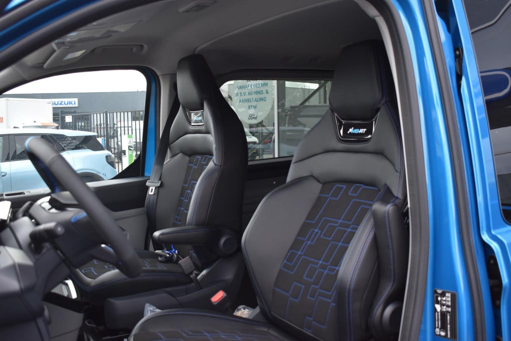 Ford E-transit cust. 320 l2h1 ms-rt 65 kwh dc | uit voorraad leverbaar! | d