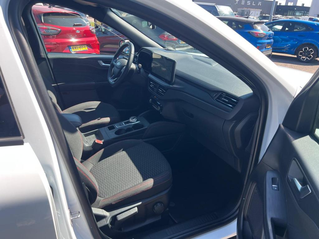 Ford Kuga 2.5 phev 243pk e-cvt st-line , panodak , trekhaak , 2100 kg trekg