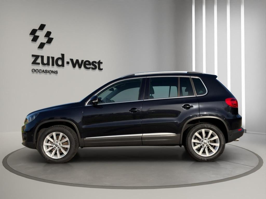 Volkswagen Tiguan 1.4 tsi sport&style clima cruise pdc trekhaak