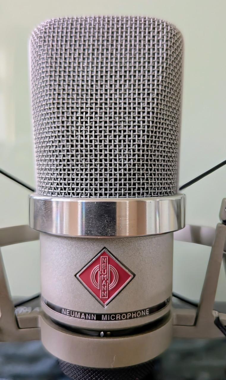Neumann TLM 102 condensator studio microfoon + shock mount