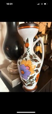 Amfoor/Vaas van Flora  Plateel Gouda Holland