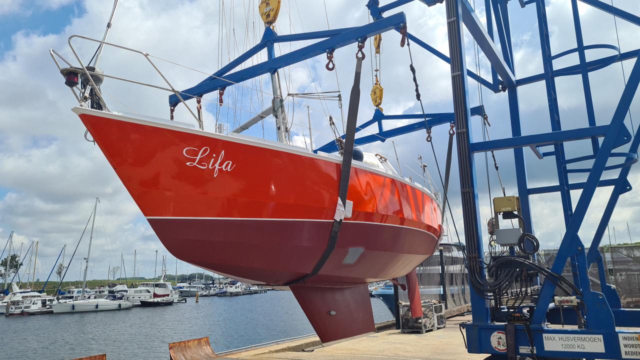 Zeer compleet oceaanwaardig zeiljacht Van de Stadt Vita