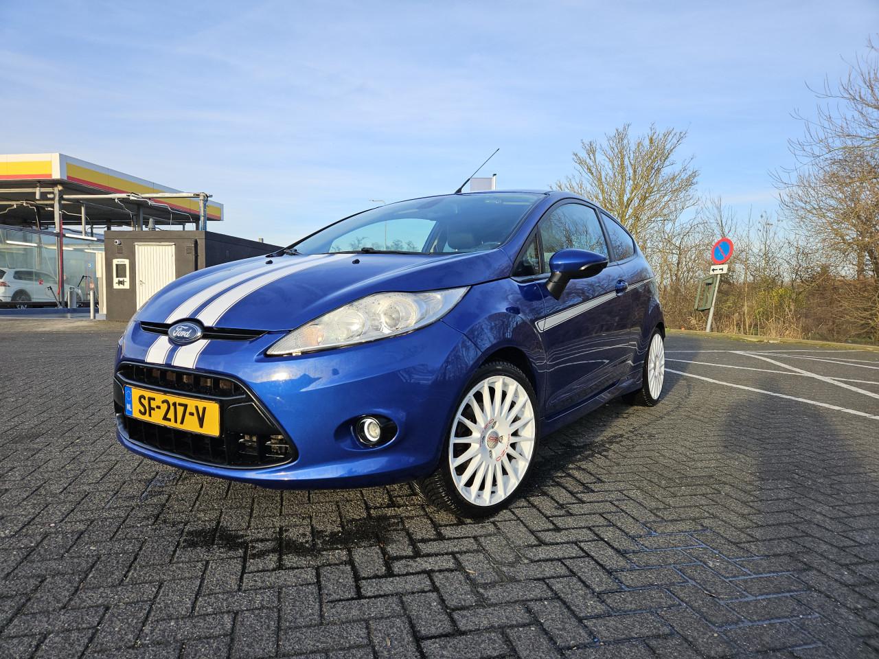 Ford Fiesta 1.6 metal