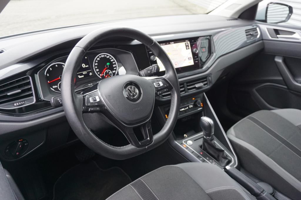 Volkswagen Polo 1.0 tsi highline automaat - climate / navi / cruise / camer