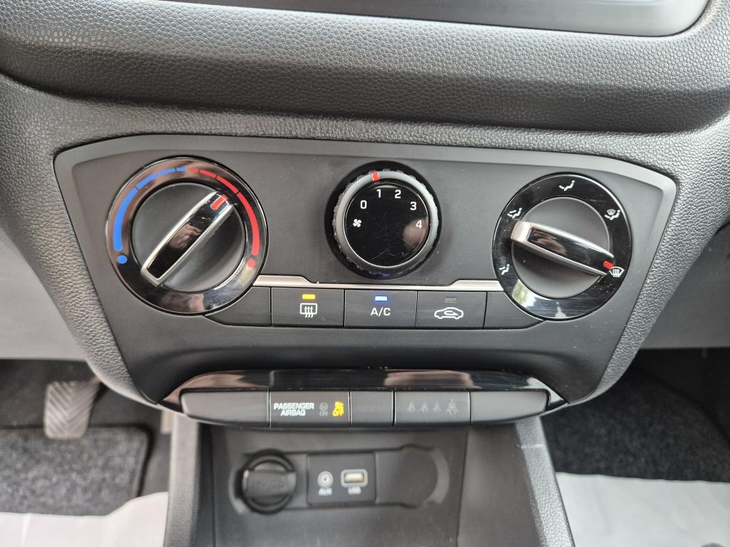 Hyundai I 20 1.0 t-gdi black edition| navi | cruise | airco | camera | trek