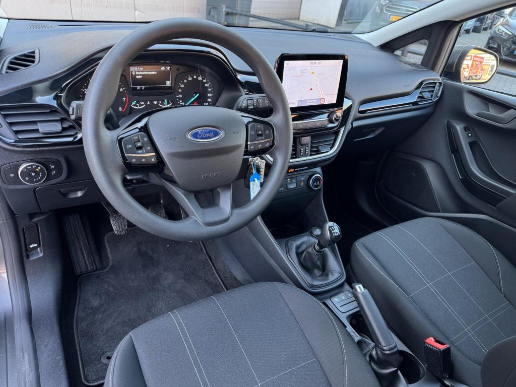 Ford Fiesta 1.0 ecoboost connected nl-auto, groot navischerm!