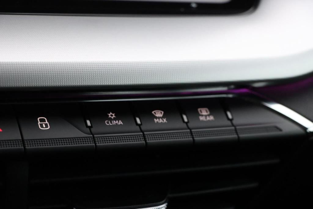 Skoda Octavia combi 1.4 tsi iv style 204pk dsg6