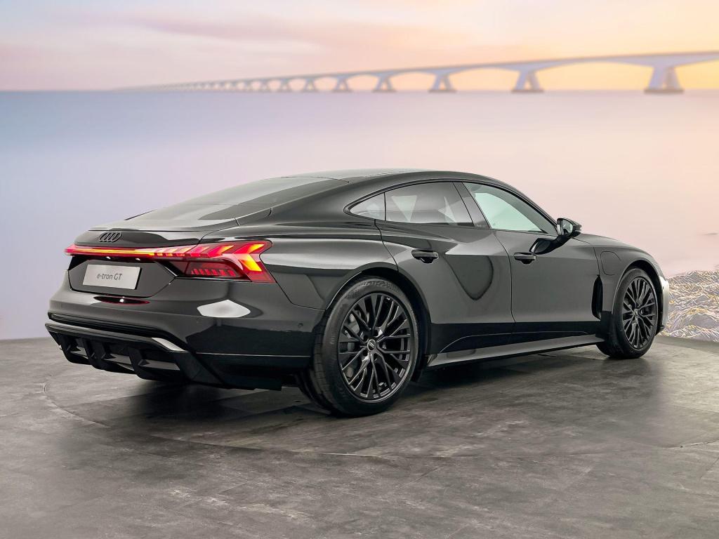 Audi E-tron Gt e-tron gt 97 kwh 370 kw / 503 pk sportback elektr.