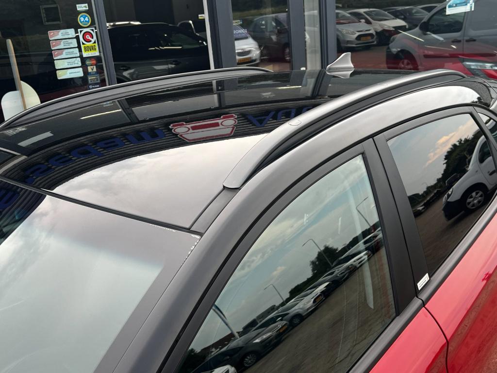 Hyundai Kona 1.6 gdi hev premium two tone, leer, camera, head up display en