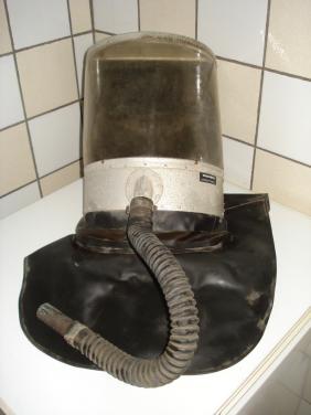 Ouderwetse van Grinten spuitkap  42 jaar oud