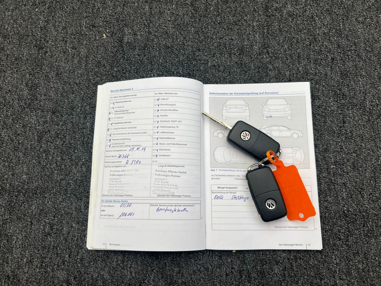 Prachtige VW Golf Cabriolet uit 2012 met slechts 129.000 km LED verlichting