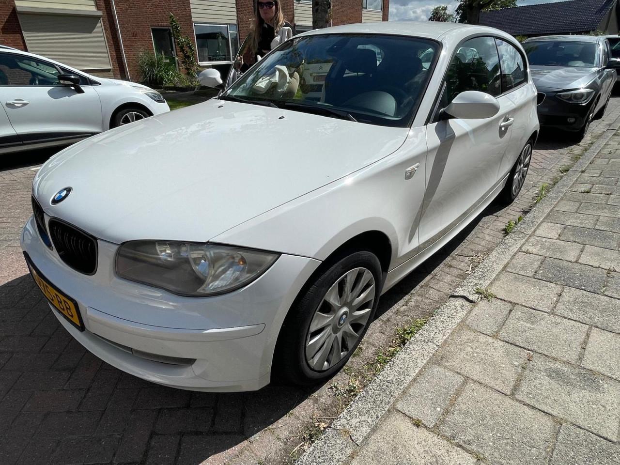 Bmw 1.18 executive 2008 190000 km