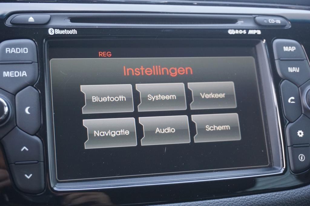 Kia Cee'd sportswagon 1.6 gdi businessline climate / navi / cruise / camera
