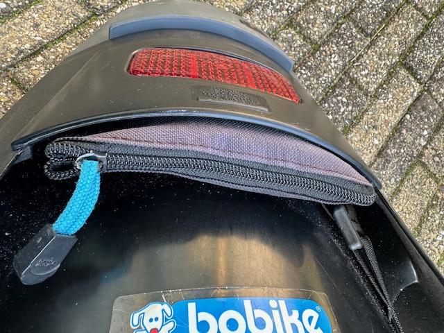 Bobike fietsstoeltje achter op de fiets