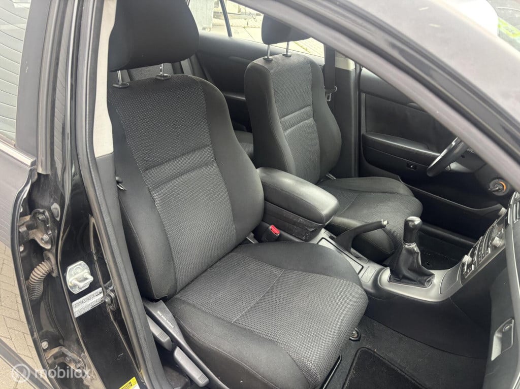 Toyota Avensis wagon 1.8 vvti luna business