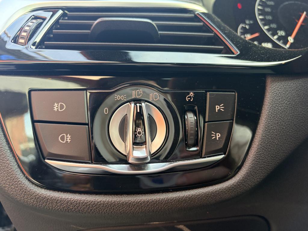 BMW 5 Serie touring 530i m-sport high executive | pano | leer | head-up | t