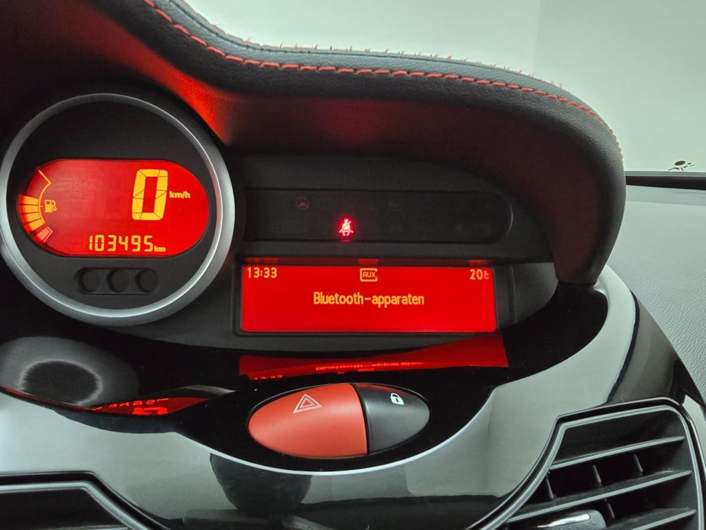 Renault Twingo occasion 1.2 16v dynamique met bluetooth radio en clima airc